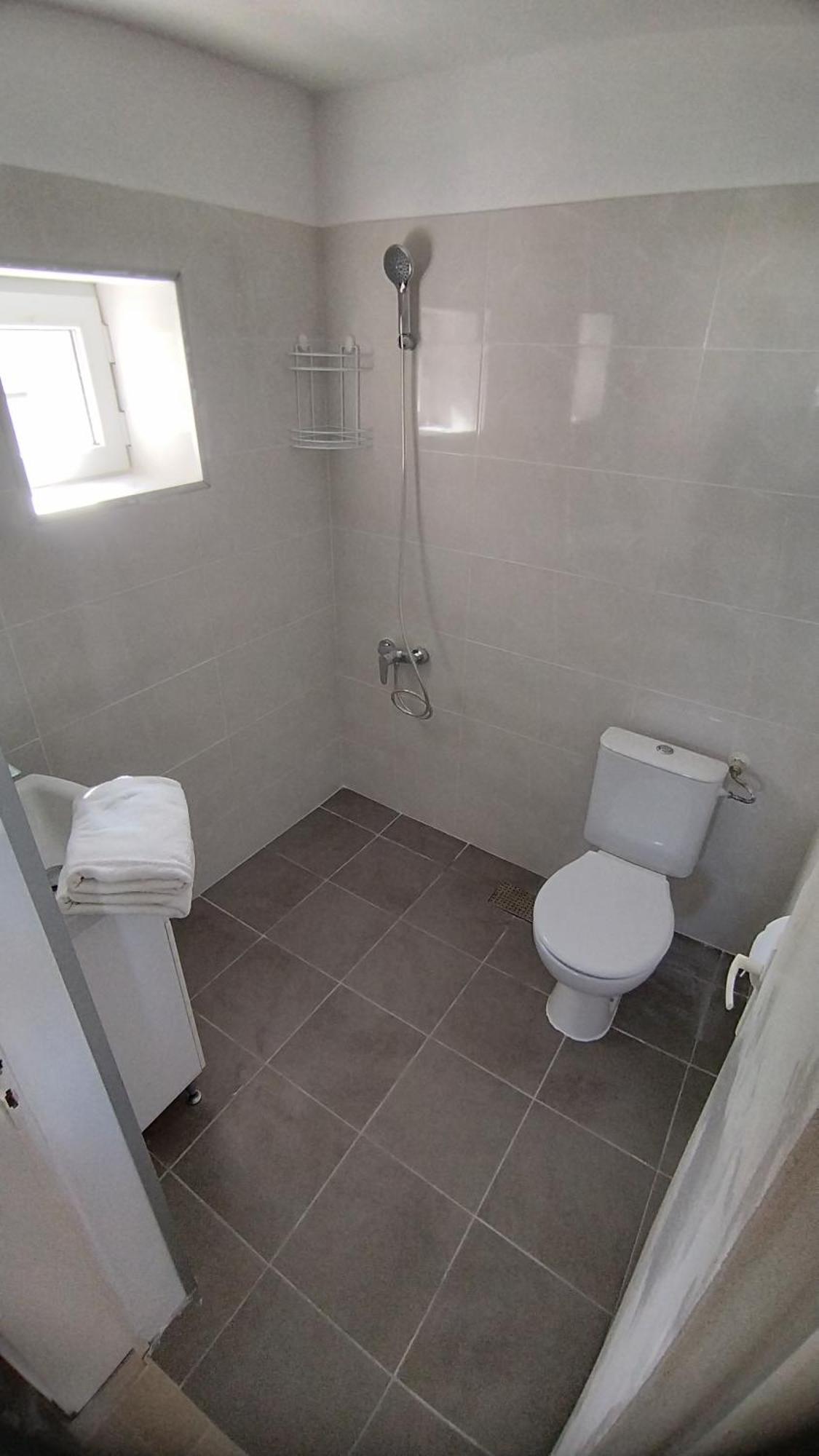 House Sleeps 6-Garden-Freeparking-Bbq-Patio-Petsok Βίλα Ognen Εξωτερικό φωτογραφία